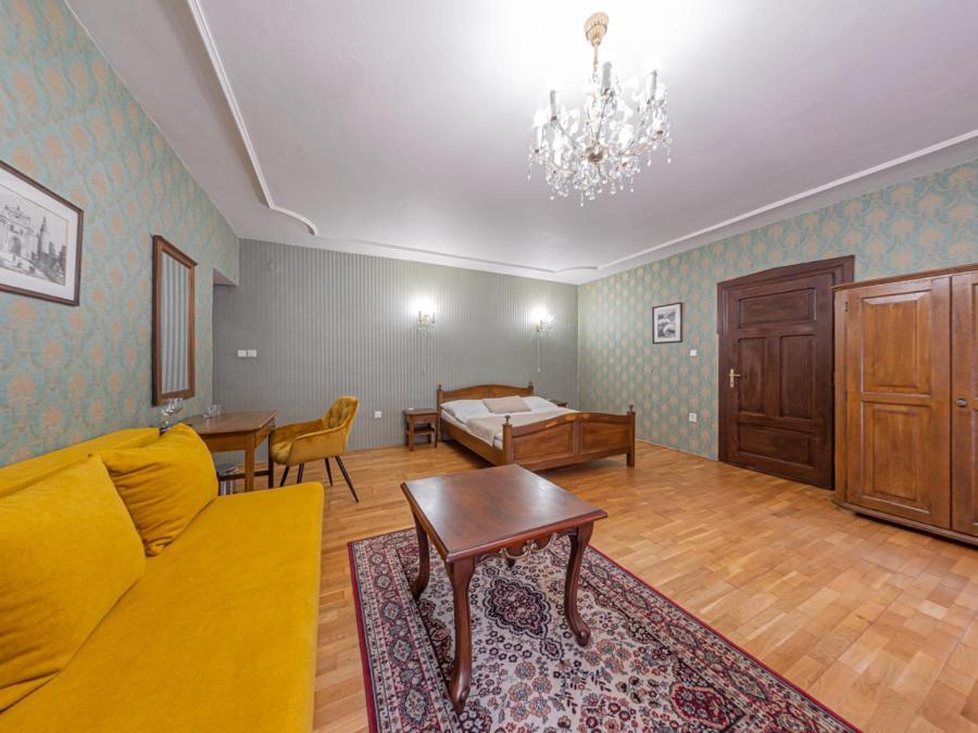 Hotel Salamander - Garni Banská Štiavnica 외부 사진