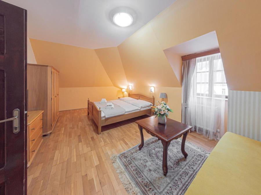 Hotel Salamander - Garni Banská Štiavnica 외부 사진